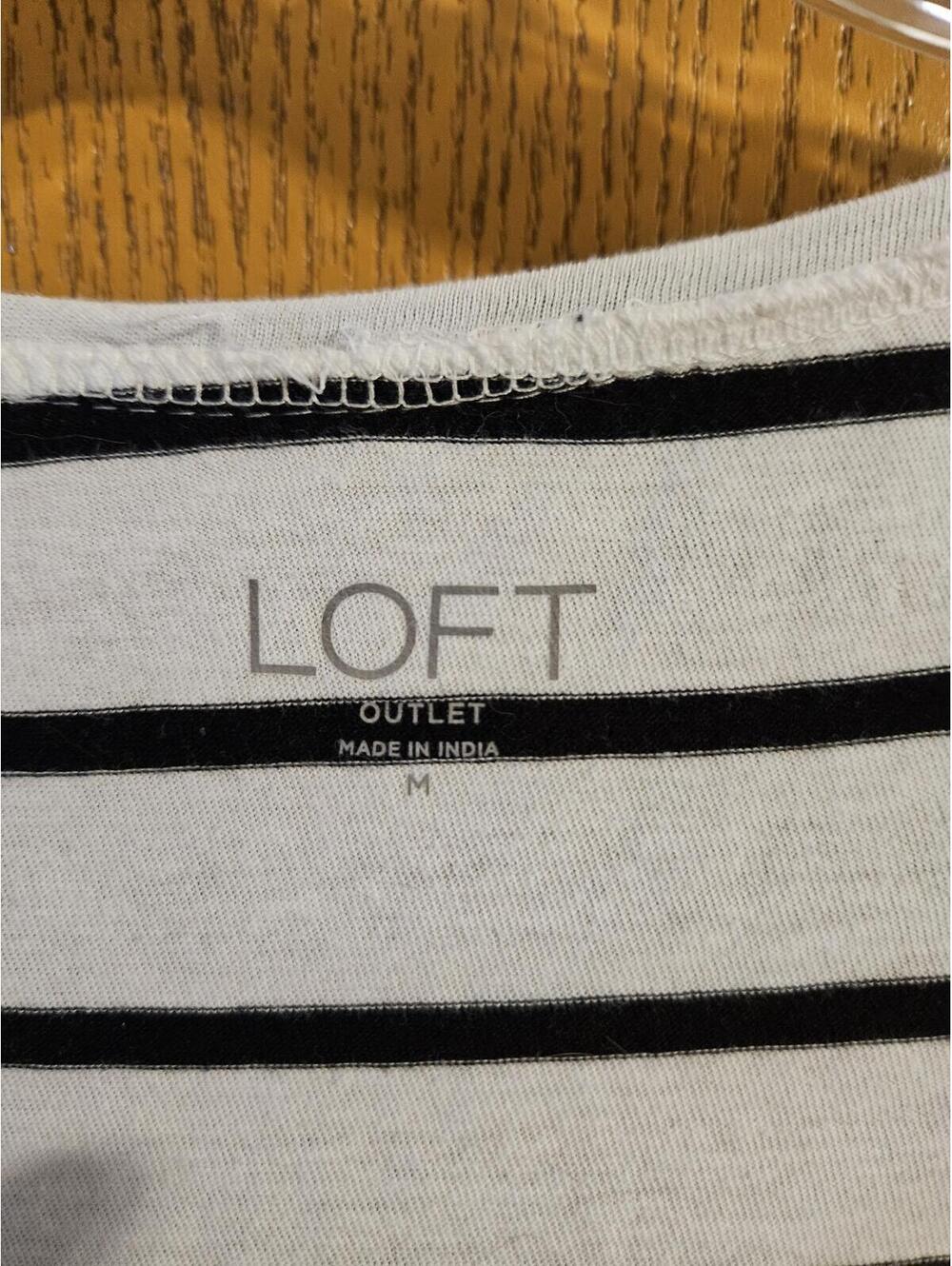 LOFT top - Picture 5 of 6